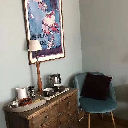B&B Batignolles * Paris